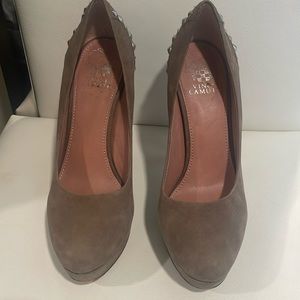 Brushed suede heels, grommet silver detain on heel